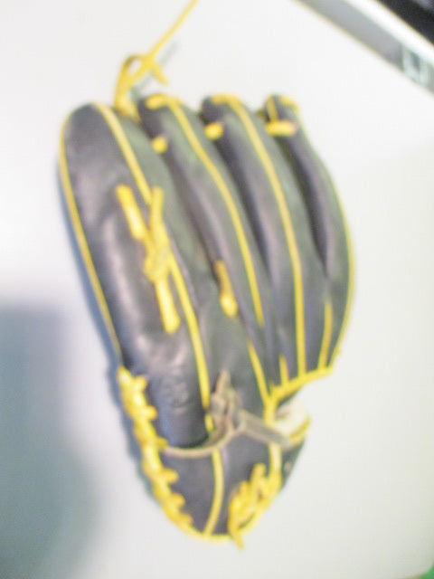 Load image into Gallery viewer, Used 44 Signature Series 12.25&quot; Glove - RHT
