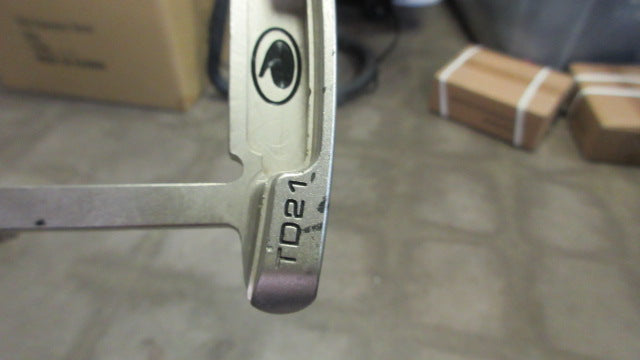 Load image into Gallery viewer, Used Teardrop TD21 Roll-Face 35&quot; Putter - RH
