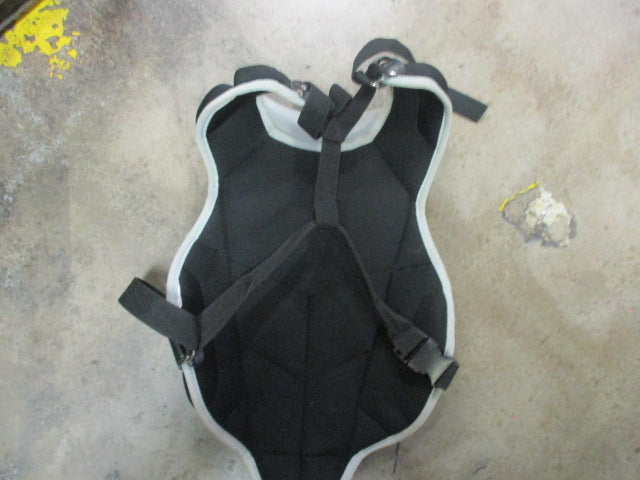 Load image into Gallery viewer, Used All-Star Catcher Chest Protector Size Youth
