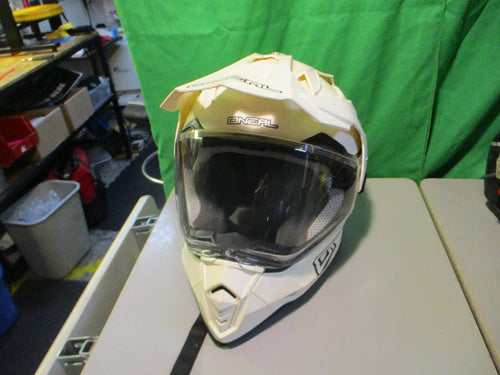 Used O'Neal Sierra II Size Medium Motorcross Helmet W/ Visor