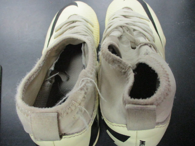 Load image into Gallery viewer, Used Nike Mercurial Size Youth 1 Soccer Cleats
