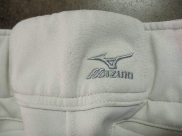 Load image into Gallery viewer, Used Mizunio Knickers Adult Small Baseball Pant
