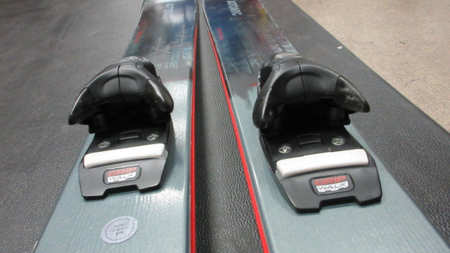 Load image into Gallery viewer, Used Atomic Maverick 88 TI 169cm Skis
