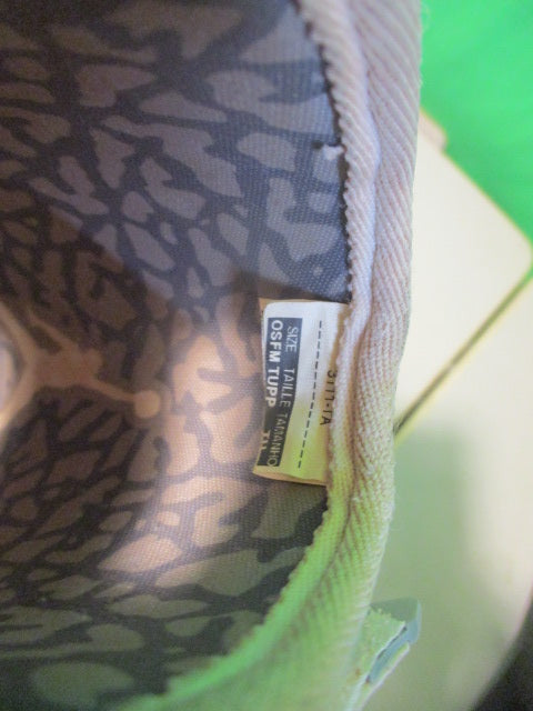 Load image into Gallery viewer, Used Jordan Fly Batters Elbow Guard
