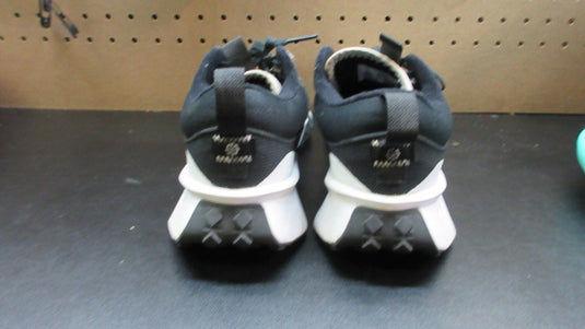 Used Nike Air Diamond Varsity Turf Shoes - Size 7.5