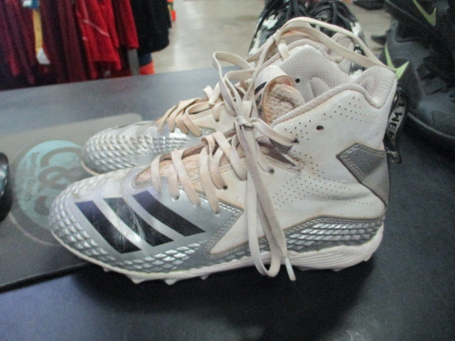 Load image into Gallery viewer, Used Adidas Let me Play Football Cleats Sz 4
