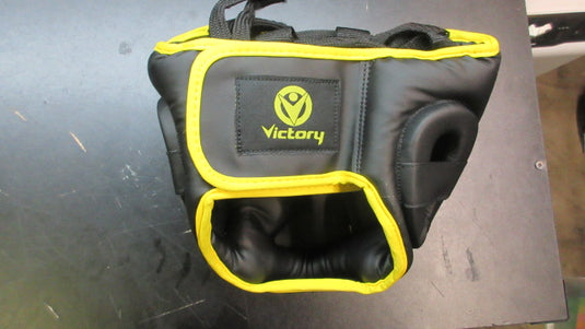 Used Victory Boxing Head Gear - Size Youth Large