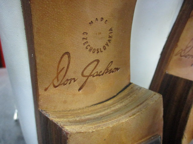 Load image into Gallery viewer, Used Don Jackson 7.5- 8 Figure Skates
