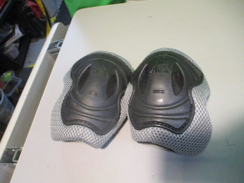Used K2 Youth Medium Skating Elbow Pads
