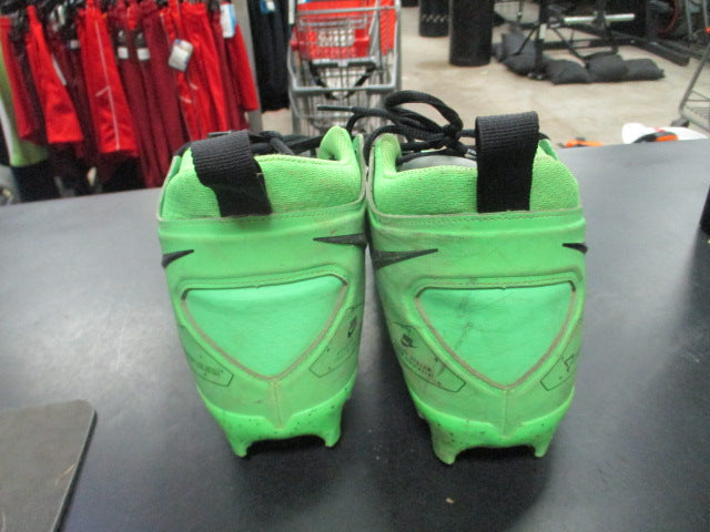 Load image into Gallery viewer, Used Nika Alpha Agility System Size 11 Football Cleats
