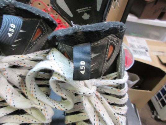 Used Easton EQ3 Hockey Skates - Size 4.5