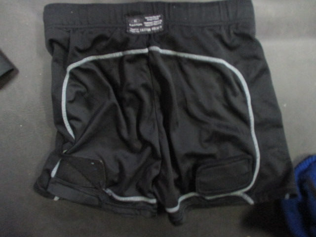 Load image into Gallery viewer, Used Easton Youth Large Hockey Cup Shorts

