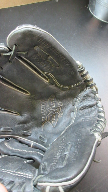 Used Rawlings Pro Lite 10.5" Glove - RHT