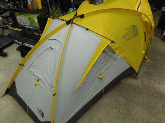 Used The North Face Alpine Guide 2 Quad Season Shelter 5 lb 10 oz