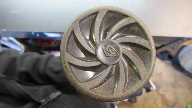 Load image into Gallery viewer, Used Louisville Slugger Omaha 28" -11 USA Alloy Baseball Bat
