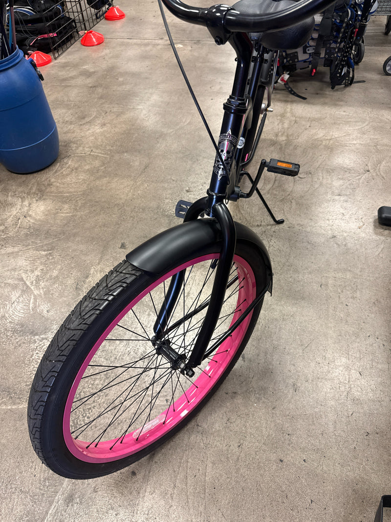 Load image into Gallery viewer, Used HBBC Skull and Bones Ladies Beach Cruiser 26"
