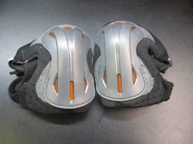 Load image into Gallery viewer, Used Rollerblade LUX Skate Elbow Pads Size Large
