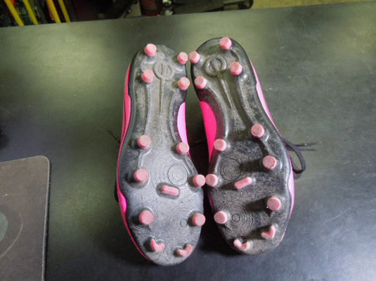Used Nike Mecurial Girls Soccer Cleat Size 4.5Y