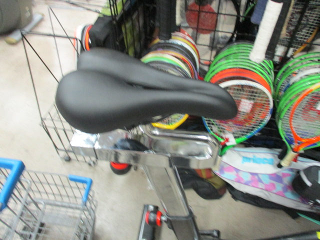 Load image into Gallery viewer, Used Sunny Fitness SPIN BIKE

