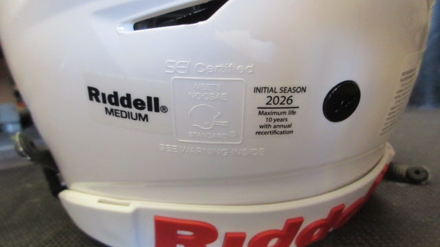 Load image into Gallery viewer, New 2026 Riddell Varsity SpeedFlex Football Helmet - White Size Medium
