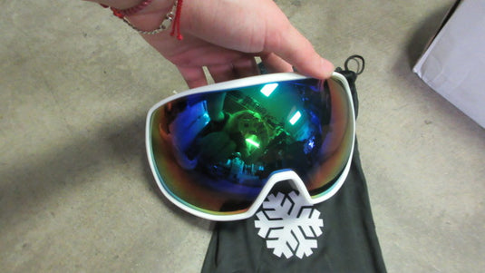 New Snowlodge Backflip Ski Goggles - Matte White/ Fake Green