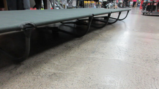 Used Kelty Dicovery Cot