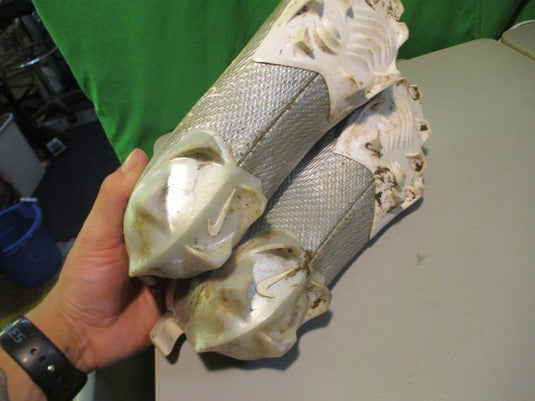 Used Nike Vapor Size 10 Cleats