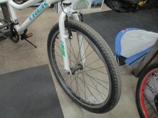 Used Trek Precaliber 24" 7 Speed Mountain Bike