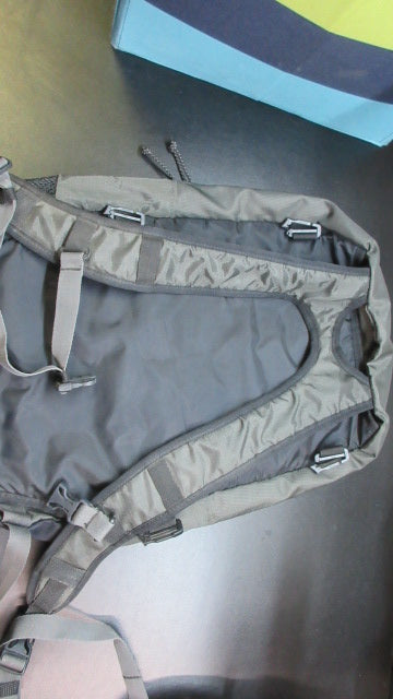 Load image into Gallery viewer, Used REI Recreational Equipment Inc. Backpack
