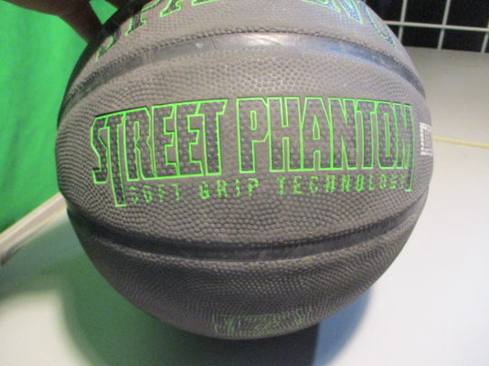 Used Spalding Street Phantom Size 7 Basketball