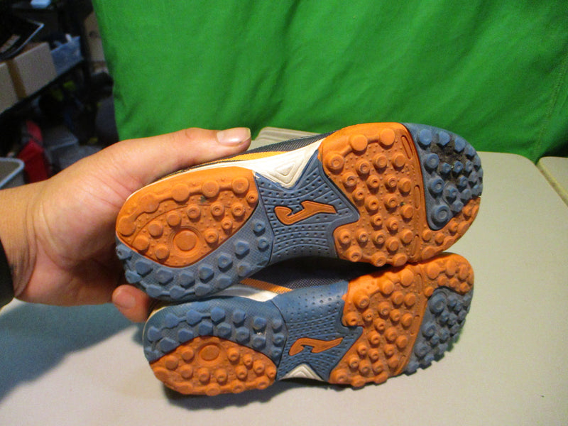 Load image into Gallery viewer, Used Joma Toledo Size 4.5 Indoor Soccer Cleats
