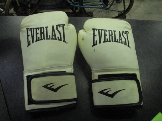 Used Everlast White Boxing Gloves (Has Wear)