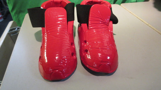 Used Champion Youth Small Martial Arts Taekwondo Sparring Foot Protectors
