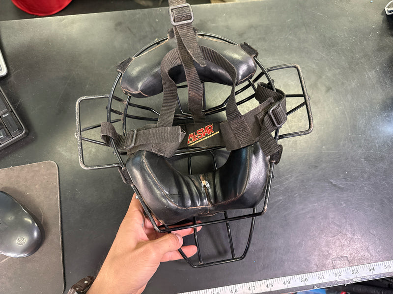 Load image into Gallery viewer, Used All Star FM25EXT 2 Piece Catchers Mask
