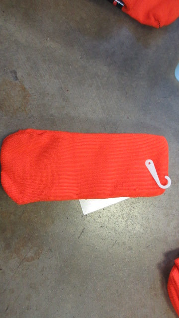 Load image into Gallery viewer, Tag Athletic Socks - Size Youth 12.5 - 5.5
