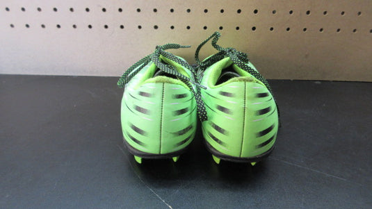 Used Umbro Arturo Soccer Cleats - Size 4