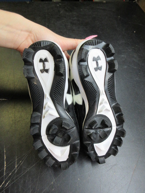 Load image into Gallery viewer, Used Under Armour Glyde RM Softball Cleats - Size Youth 1
