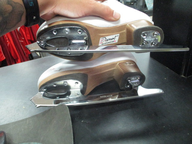 Load image into Gallery viewer, Used Jackson Mirage Size 2 Figure Skates
