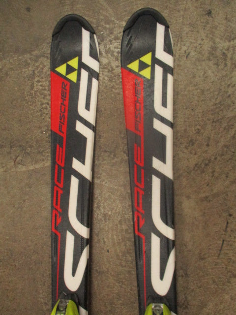 Load image into Gallery viewer, Used Fischer Race 140cm Skis w/ FD7 Bindings
