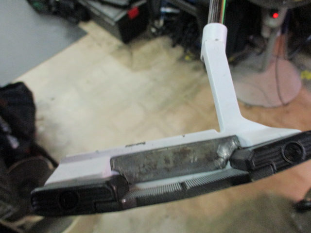 Load image into Gallery viewer, Used Taylormade Spider Blade 12 Lefty 34&quot; Putter
