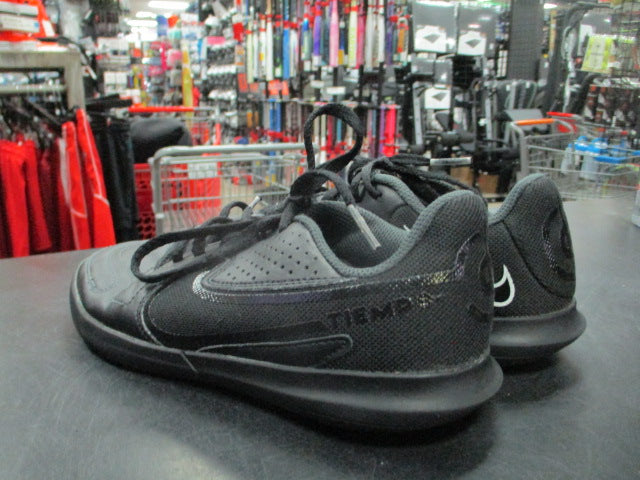Load image into Gallery viewer, Used Nike Tiempo Legend 9 Indoor / Turf  Cleats Size 1Y
