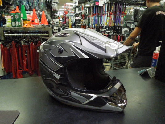 Used F8 PRO Carbon Size Large Helmet