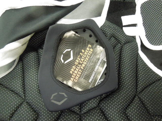 Like New EvoShield Pro-SRZ 2.0 Catchers Chest Protector with Cardio Guard
