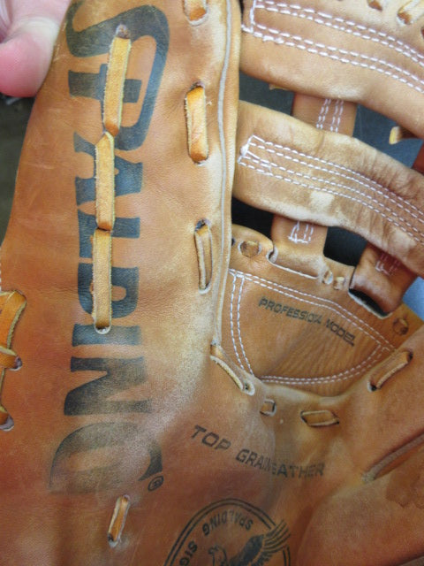 Load image into Gallery viewer, Used Vintage Spalding Signature Series 12.5" Advisory Staff Glove - RHT
