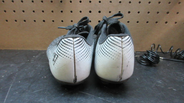 Load image into Gallery viewer, Used Vizari Stealth Soccer Cleats - Size Youth 13
