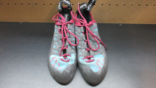Used La Sportiva Women's Tarantulace Climbing Shoes - Size 6