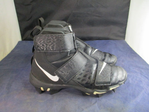 Used Nike Force Savage 2 Shark Cleats Youth Size 3