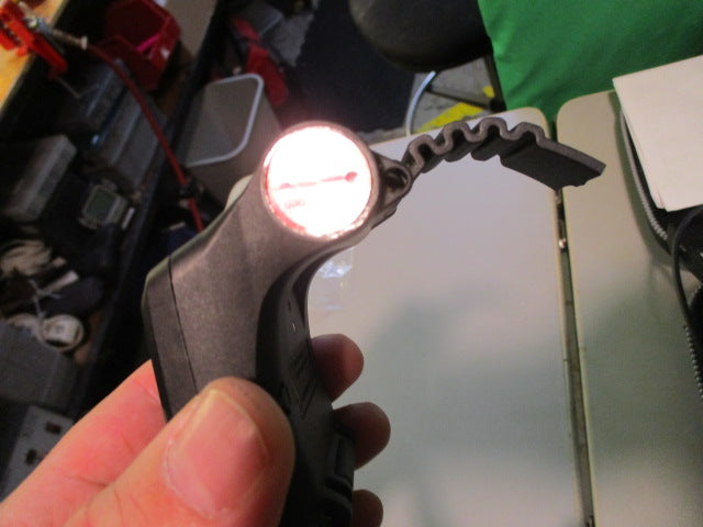 Load image into Gallery viewer, Used ScubaPro G2 DIVE COMPUTER With Heart Rate Transmitter and Case
