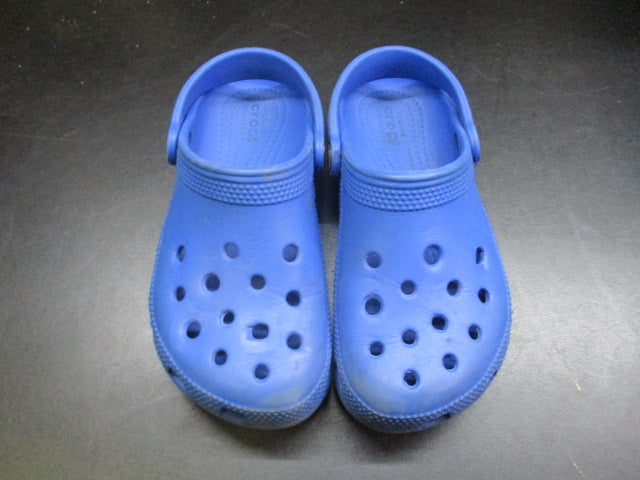 Load image into Gallery viewer, Used Crocs Classic Clog - Size Youth 13
