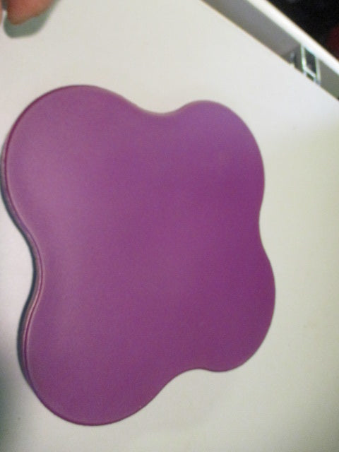 Load image into Gallery viewer, Used BauDung Yoga Knee Pad - Single
